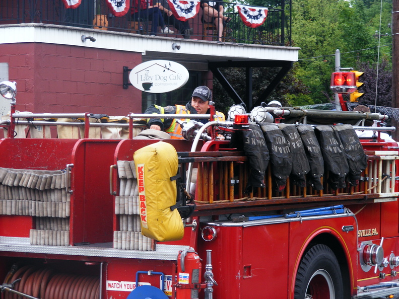 9 11 fire truck paraid 163